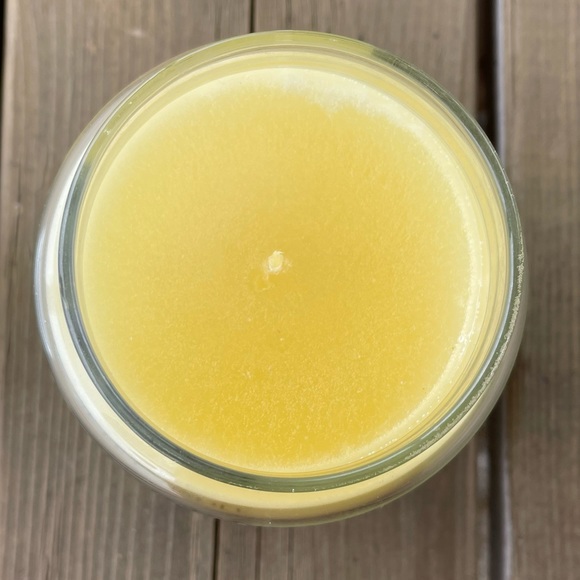 Yankee Candle Midnight Jasmine 411g 14 and 1/2oz Candle - Picture 9 of 12